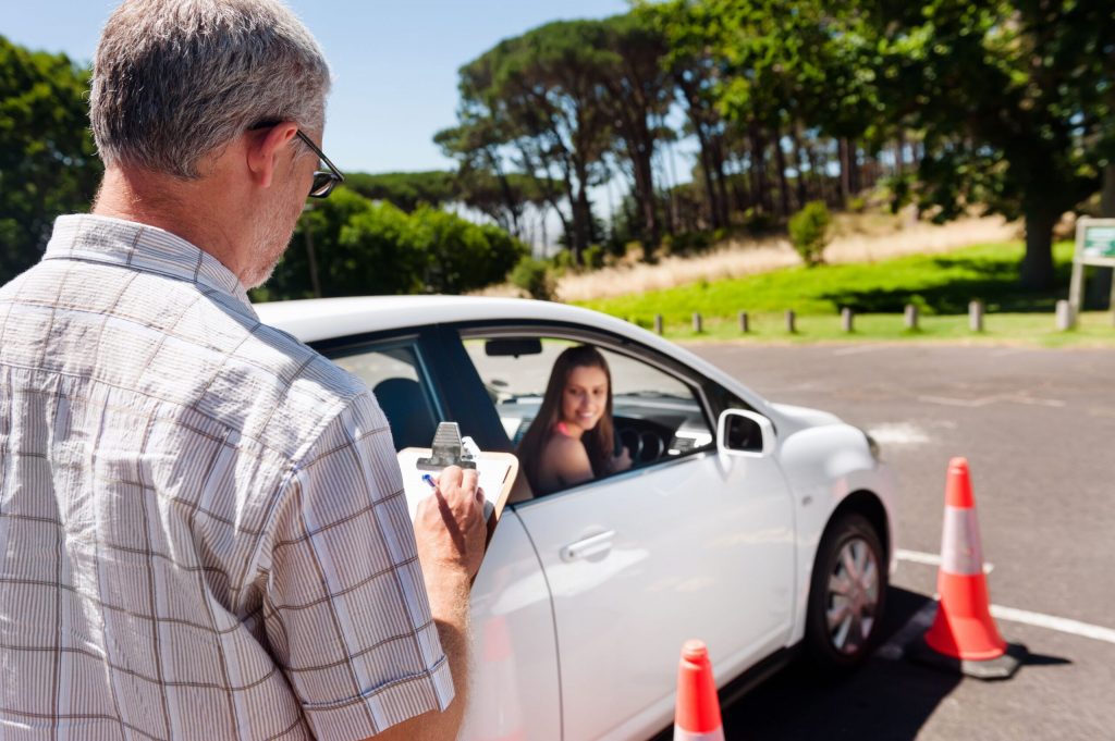 driving lessons in Kingston