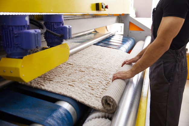 carpet cleaning Camden - Professional worker