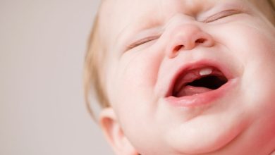 teething pain in newborn infants