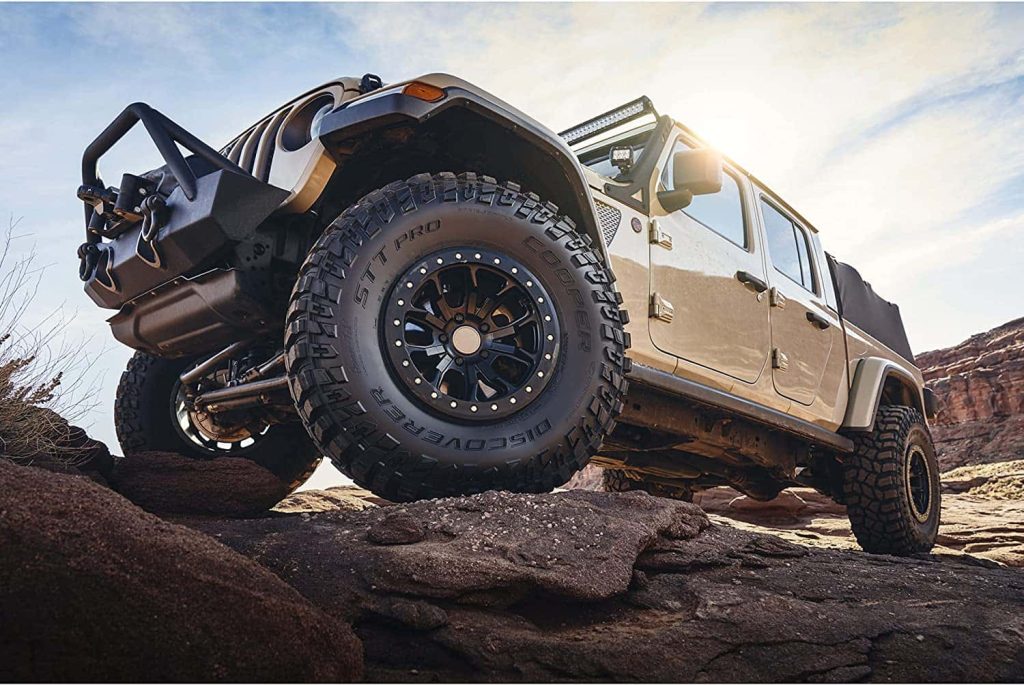 off-road tires for jeep gladiato