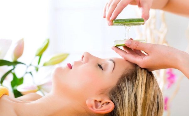 Ten Advantages of Applying Aloe Vera on Your Face