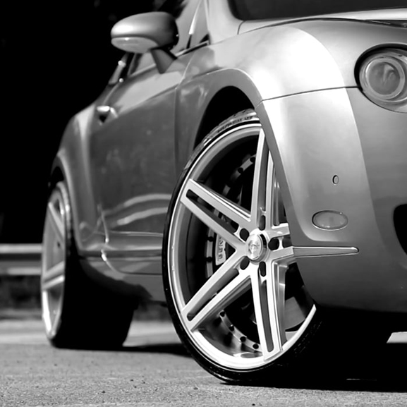 car's wheels